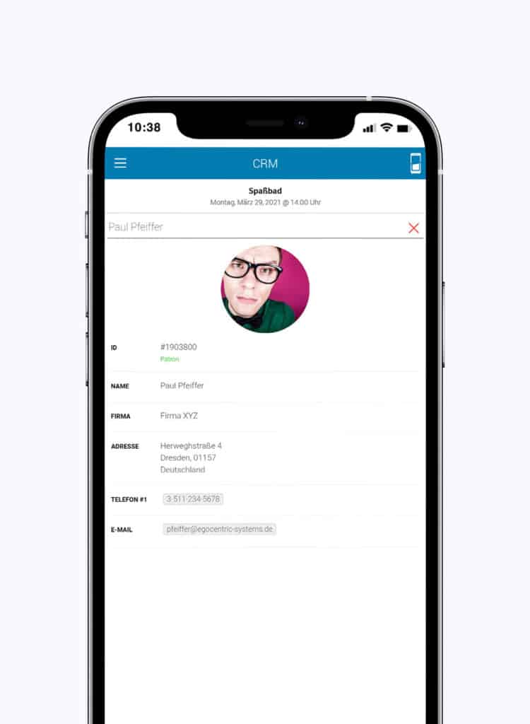 Gespeicherte Kundendaten im CRM des Eventmanagers von egocentric Systems für einfache Kontaktnachverfolgung